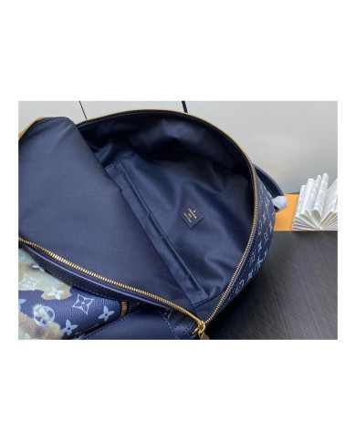 LV  Discovery Shoulder bag