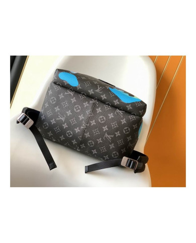 LV  XM Shoulder bag