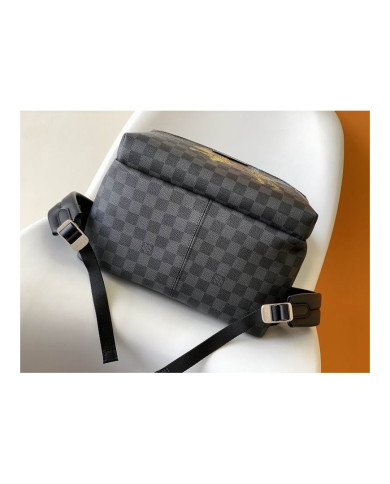 LV  XM Shoulder bag