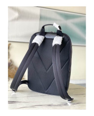 LV  Michael Shoulder bag