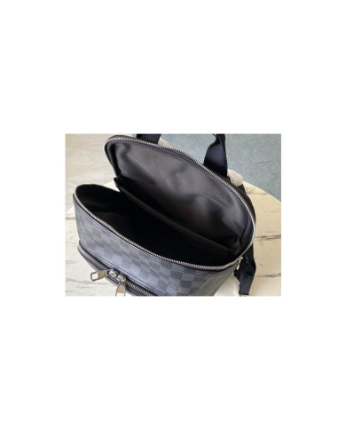 LV  Michael Shoulder bag
