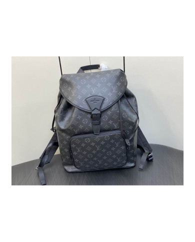 LV  Montsouris Shoulder bag