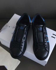 Valentino Couple style small white shoes