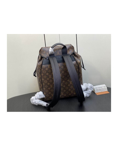LV  Montsouris Shoulder bag