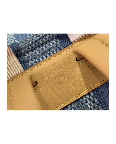 LV  YG  Shoulder bag