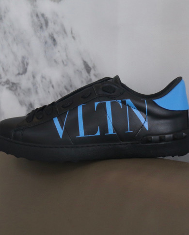 Valentino Couple style small white shoes