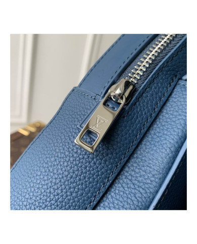 LV  Takeoff  Shoulder bag