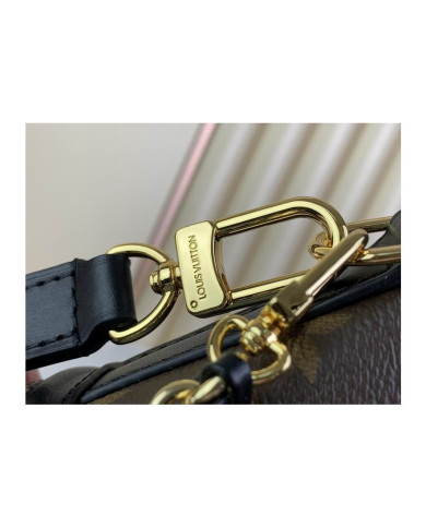 LV  Canoe Bucket bag