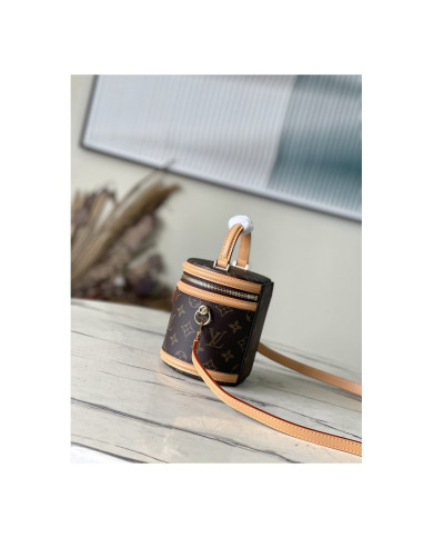 LV  Nano Bucket bag