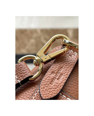 LV  Walk Bucket bag