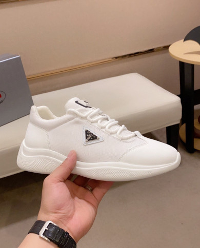 Casual shoes  simple and anti-slip