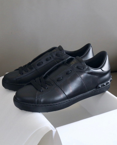 Valentino Couple style small white shoes