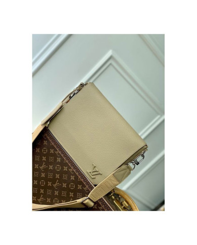 LV  Aerogram Postman's Bag