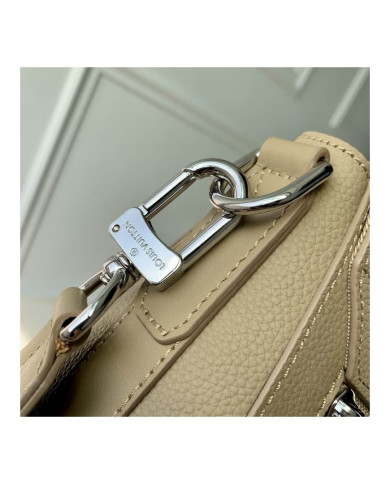 LV  Aerogram Postman's Bag