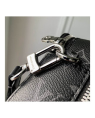 LV   Alpha Wearable  Postman's Bag