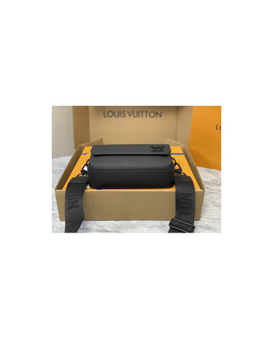 LV  Fastline Postman's Bag