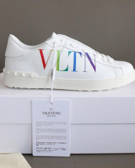 Valentino Couple style small white shoes