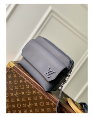 LV  Fastline Postman's Bag