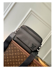 LV  Fastline Postman's Bag