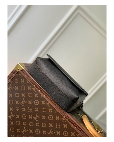 LV  Fastline Postman's Bag