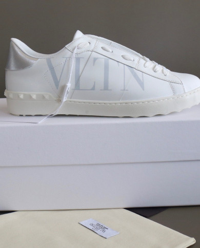 Valentino Couple style small white shoes