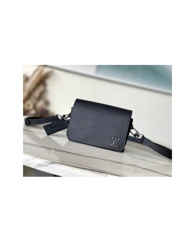 LV  Fastline Postman's Bag