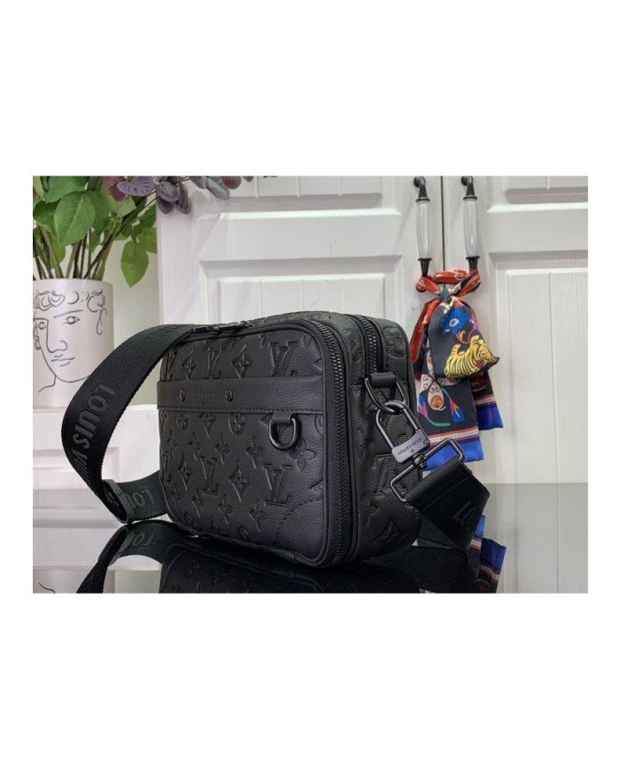LV  YG Postman's Bag