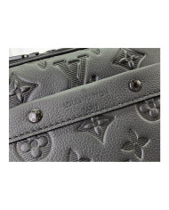 LV  YG Postman's Bag