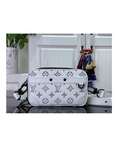 LV  YG Postman's Bag