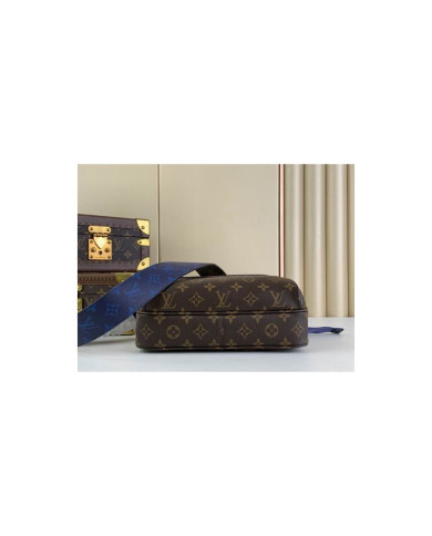 LV  Messenger  Postman's Bag