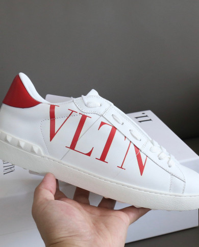 Valentino Couple style small white shoes
