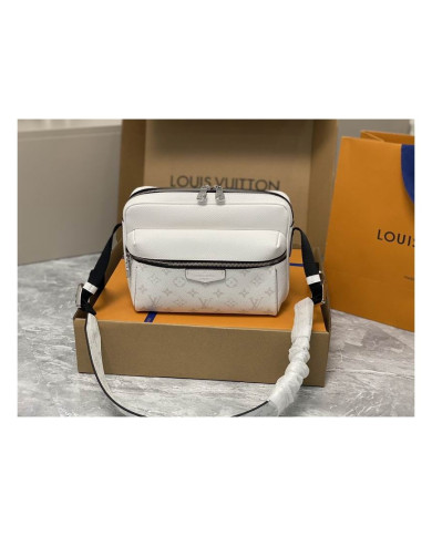 LV  Moutdoor Postman's Bag