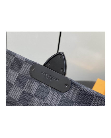 LV  S-Cape  Postman's Bag
