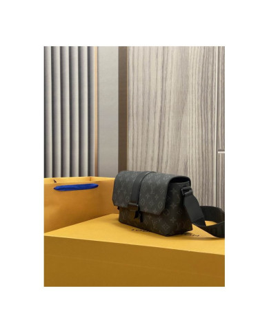 LV  S-Cape Postman's Bag