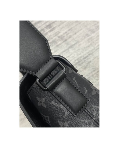 LV  S-Cape Postman's Bag