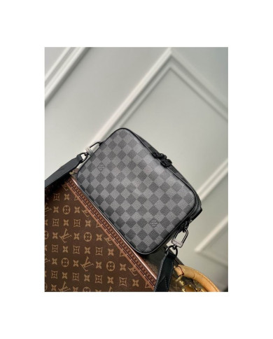 LV  Steamer Postman's Bag