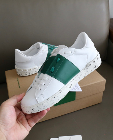 Valentino Couple style small white shoes