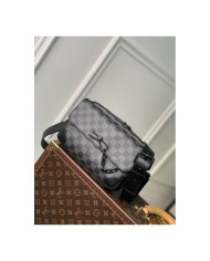 LV  Steamer Postman's Bag