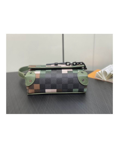LV  Steamer Postman's Bag