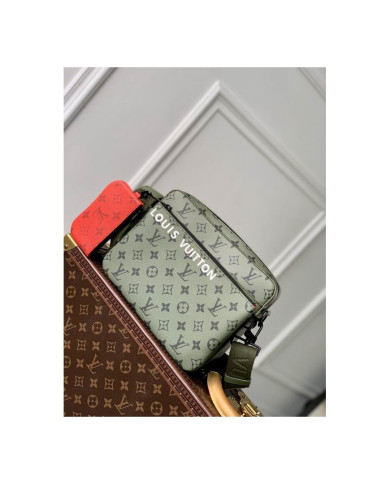 LV  Trio Postman's Bag