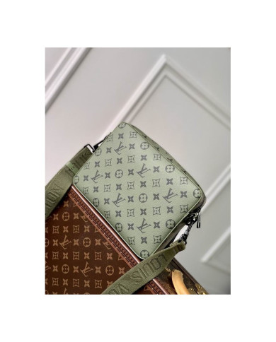 LV  Trio Postman's Bag