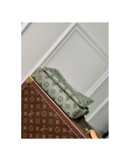 LV  Trio Postman's Bag