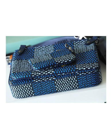 LV  Trio Postman's Bag