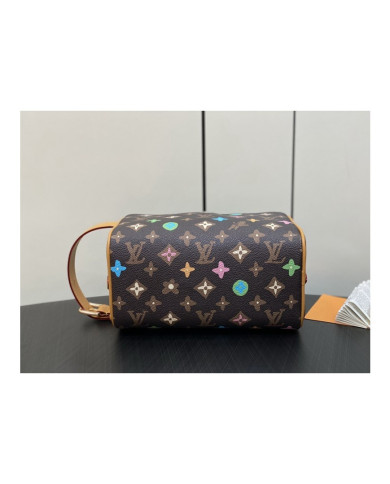 LV  Dopp Kit  other bag