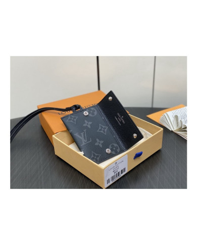 LV other bag
