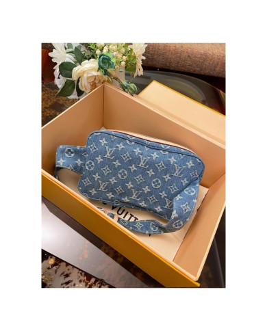LV other bag
