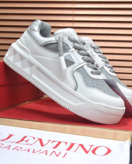 Valentino fashionable casual shoes for couples