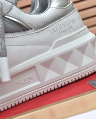 Valentino fashionable casual shoes for couples