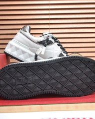 Valentino fashionable casual shoes for couples