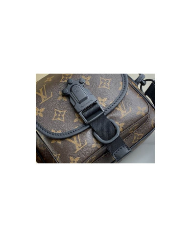 LV  Quest other bag